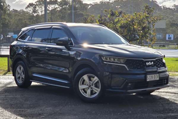 2022 Kia Sorento S MQ4