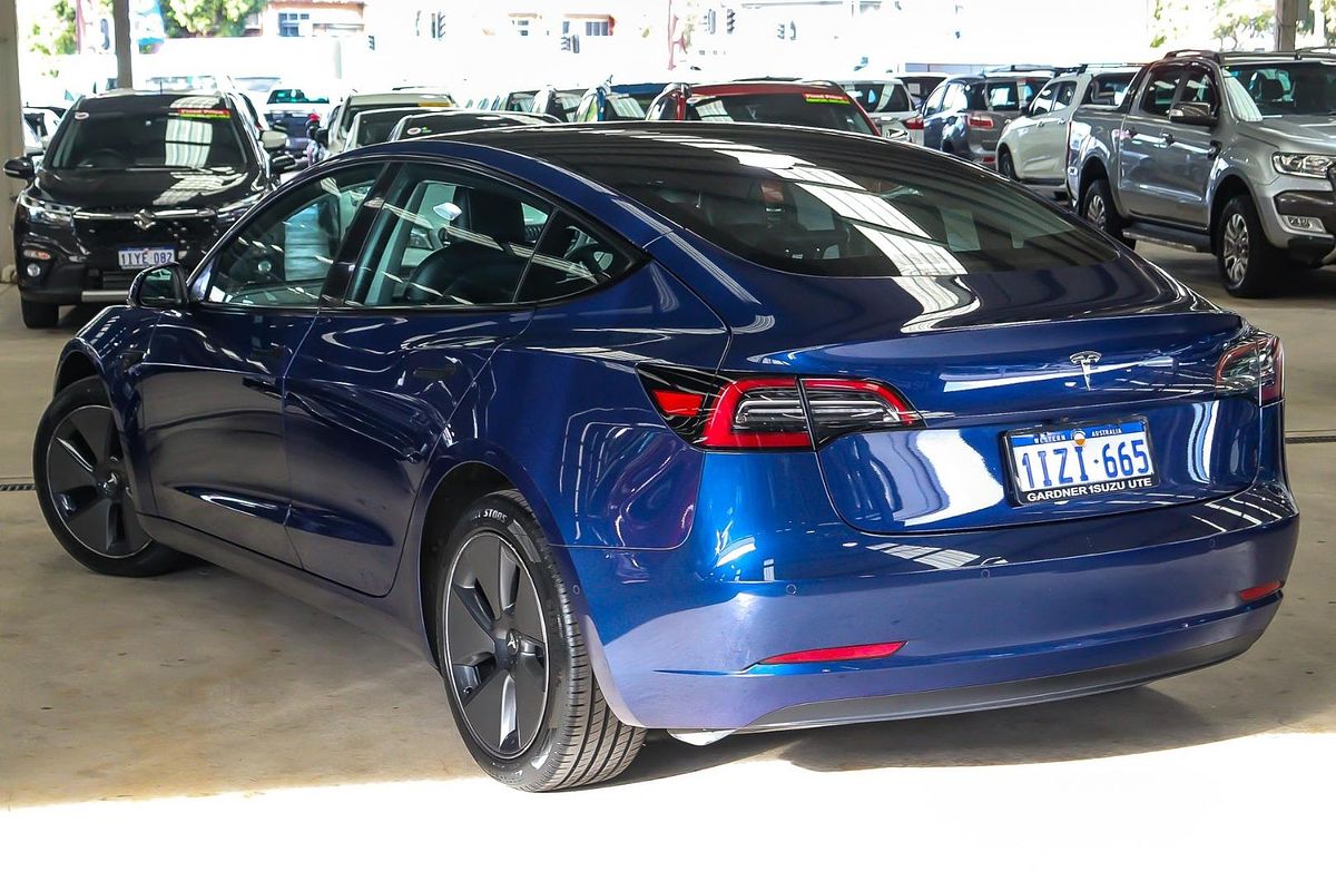 2023 Tesla Model 3 Rear-Wheel Drive