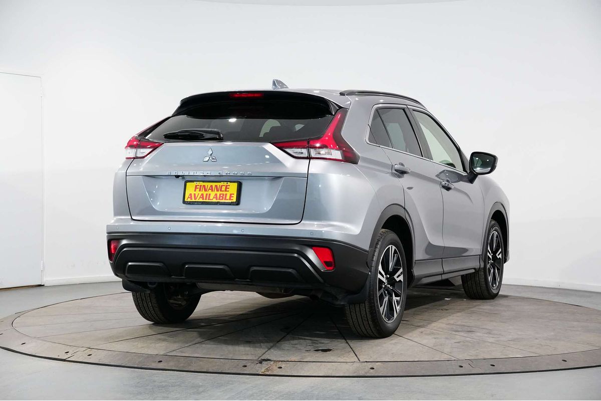 2023 Mitsubishi Eclipse Cross LS YB
