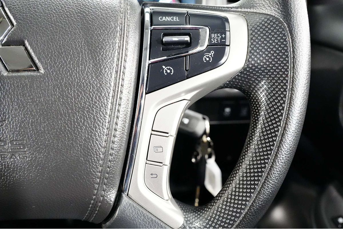 2020 Mitsubishi Triton GLX ADAS MR 4X4