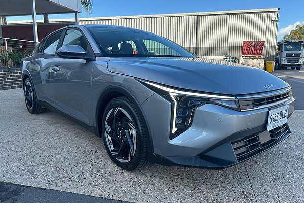 2025 Kia K4 Sport CL4m