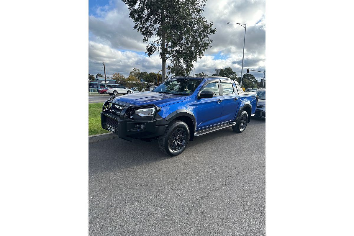 2025 Isuzu D-MAX X-TERRAIN 4X4