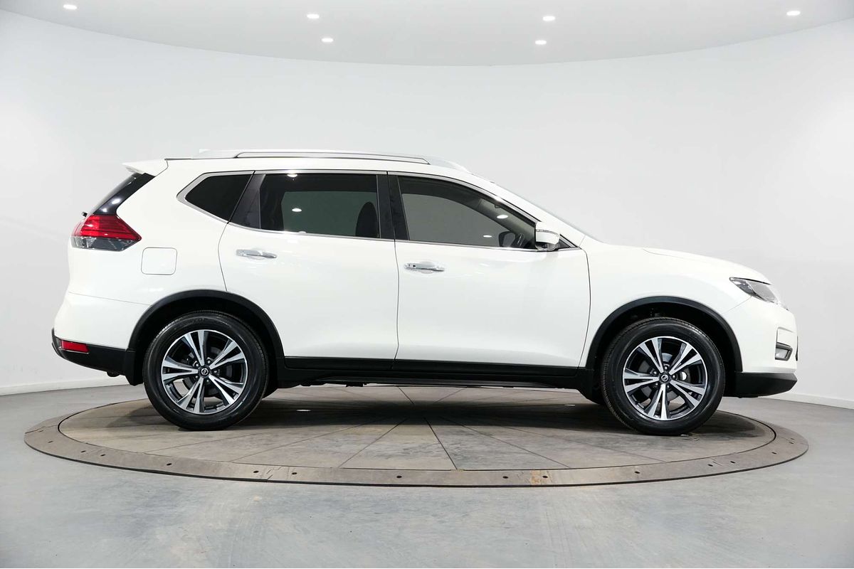 2022 Nissan X-TRAIL ST-L T32
