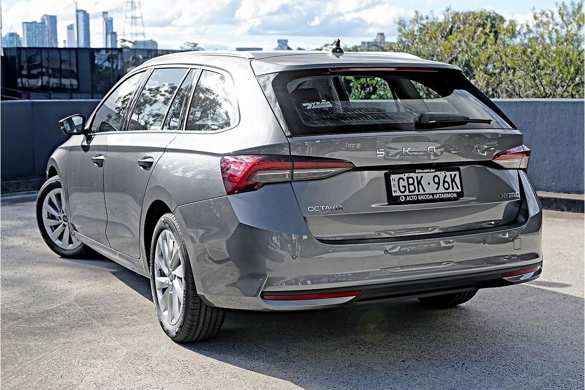 2026 SKODA Octavia Select mHEV NX