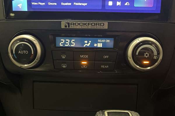 2009 Mitsubishi Pajero Exceed NT thumb-30