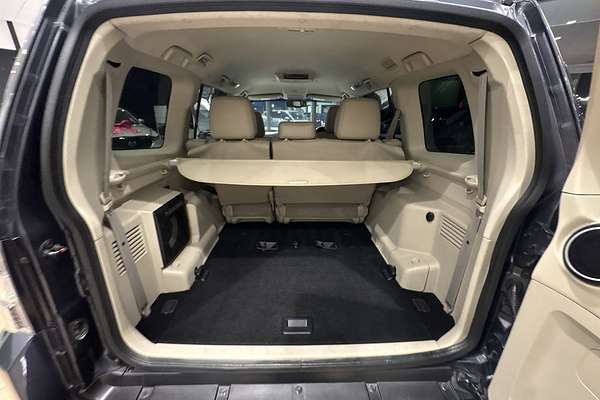 2009 Mitsubishi Pajero Exceed NT thumb-36