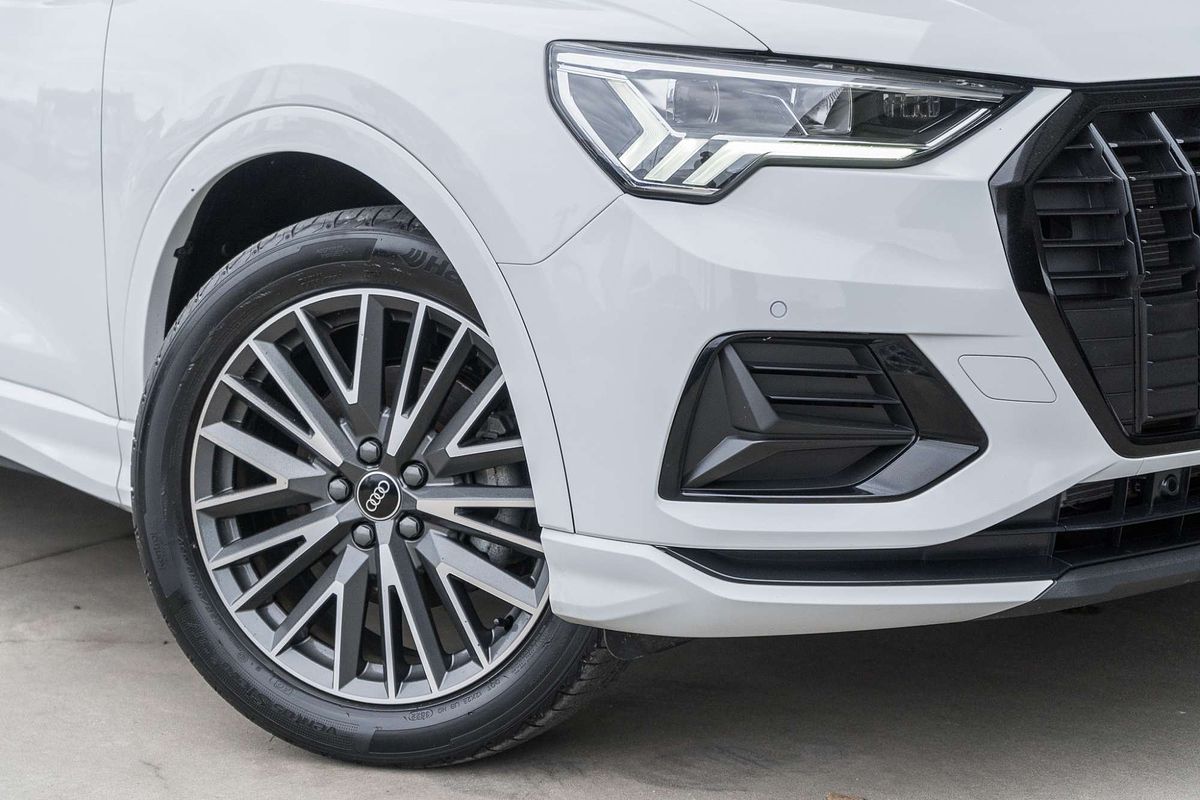 2022 Audi Q3 35 TFSI F3