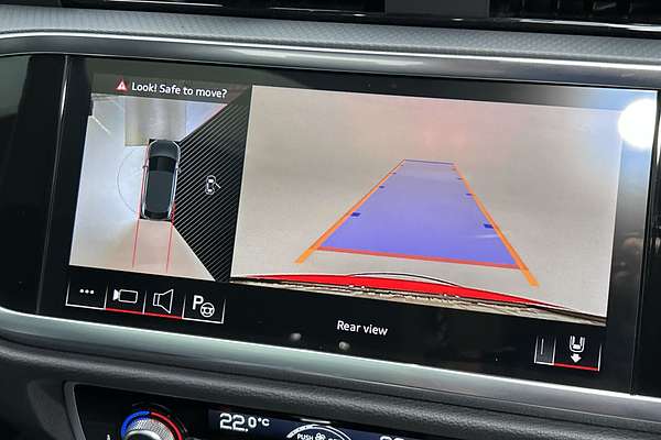 2025 Audi Q3 35 TFSI S line F3 thumb-15