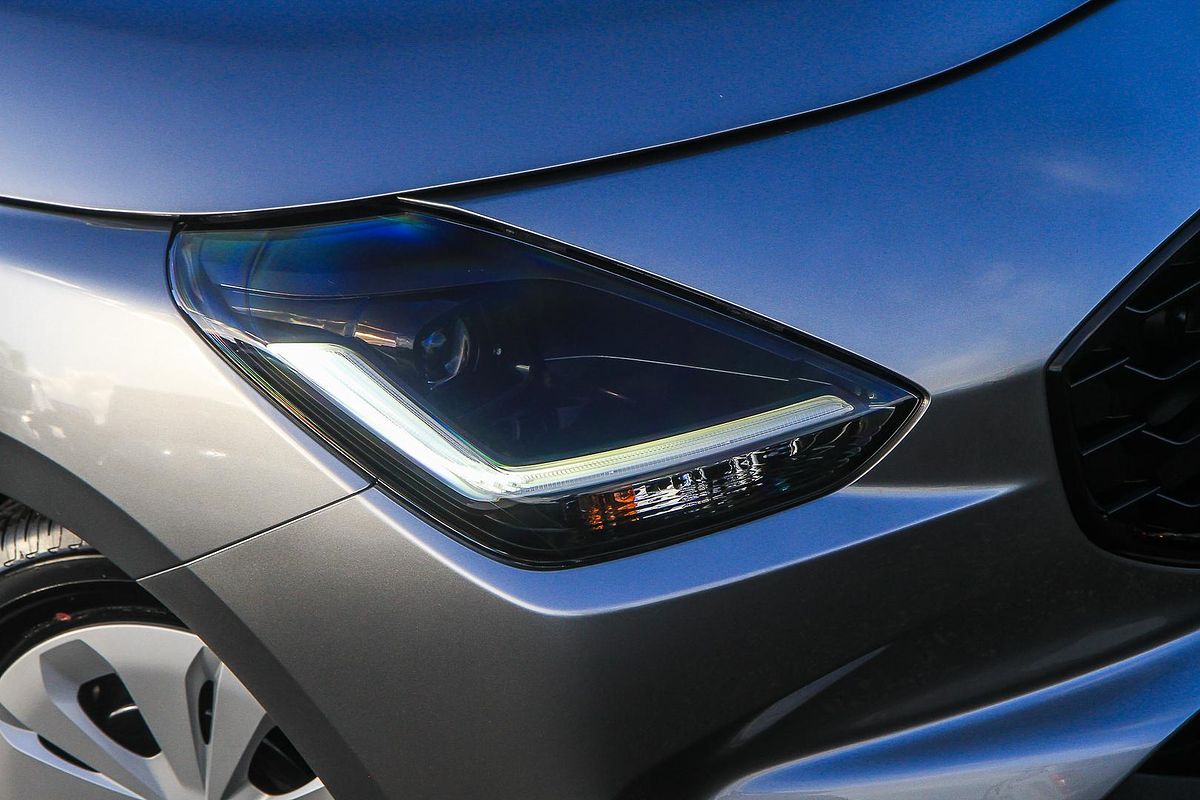 2026 Suzuki Swift Hybrid UZ