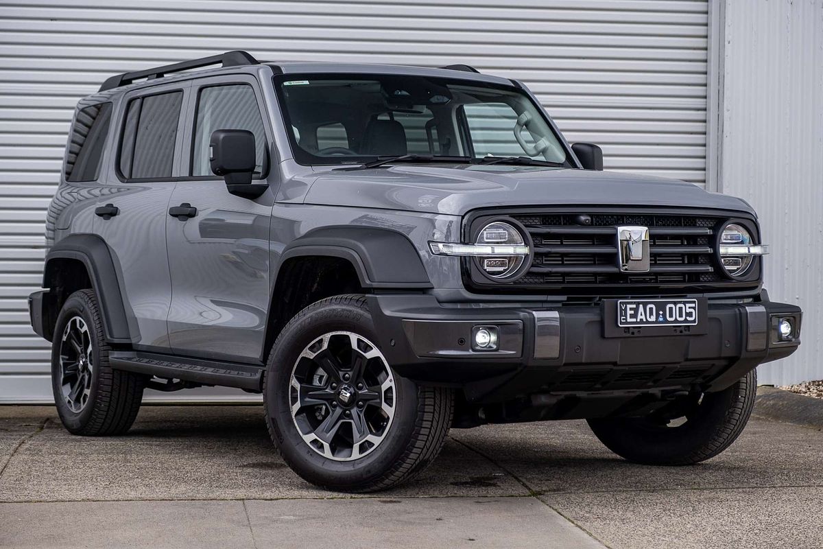 2026 GWM Tank 300 Ultra Hi4-T PHEV P01