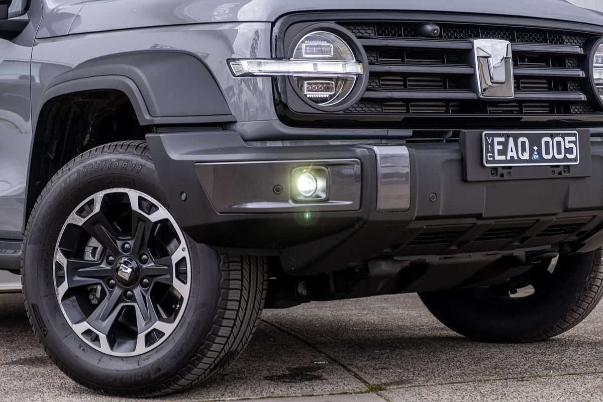 2026 GWM Tank 300 Ultra Hi4-T PHEV P01