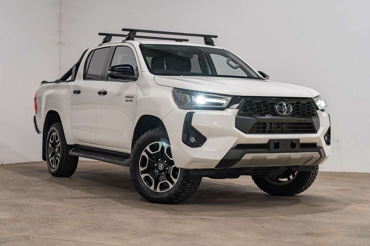 2024 Toyota Hilux SR5 48V GUN126R 4X4