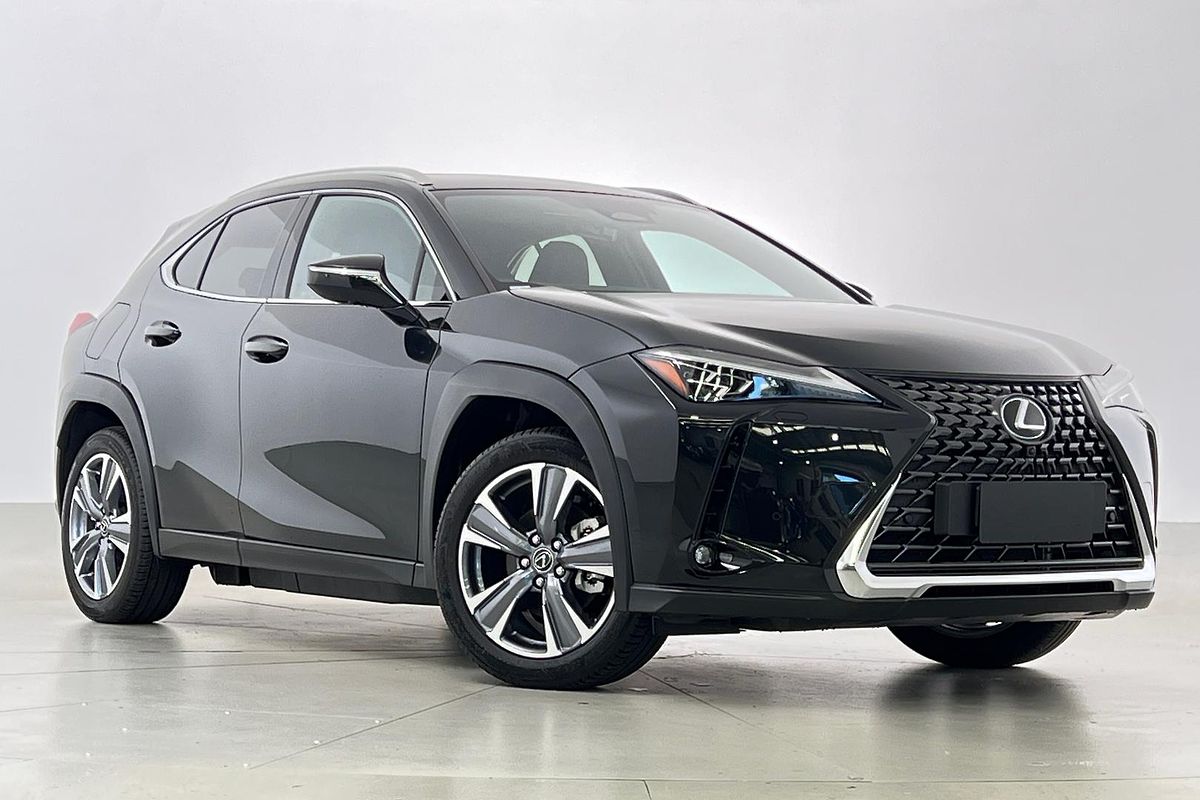 2024 Lexus UX UX300e Sports Luxury KMA10R