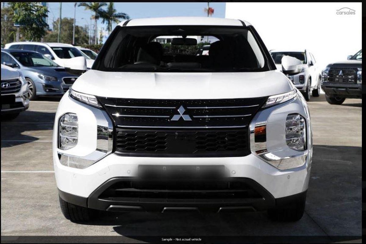 2024 Mitsubishi Outlander PHEV ES ZM
