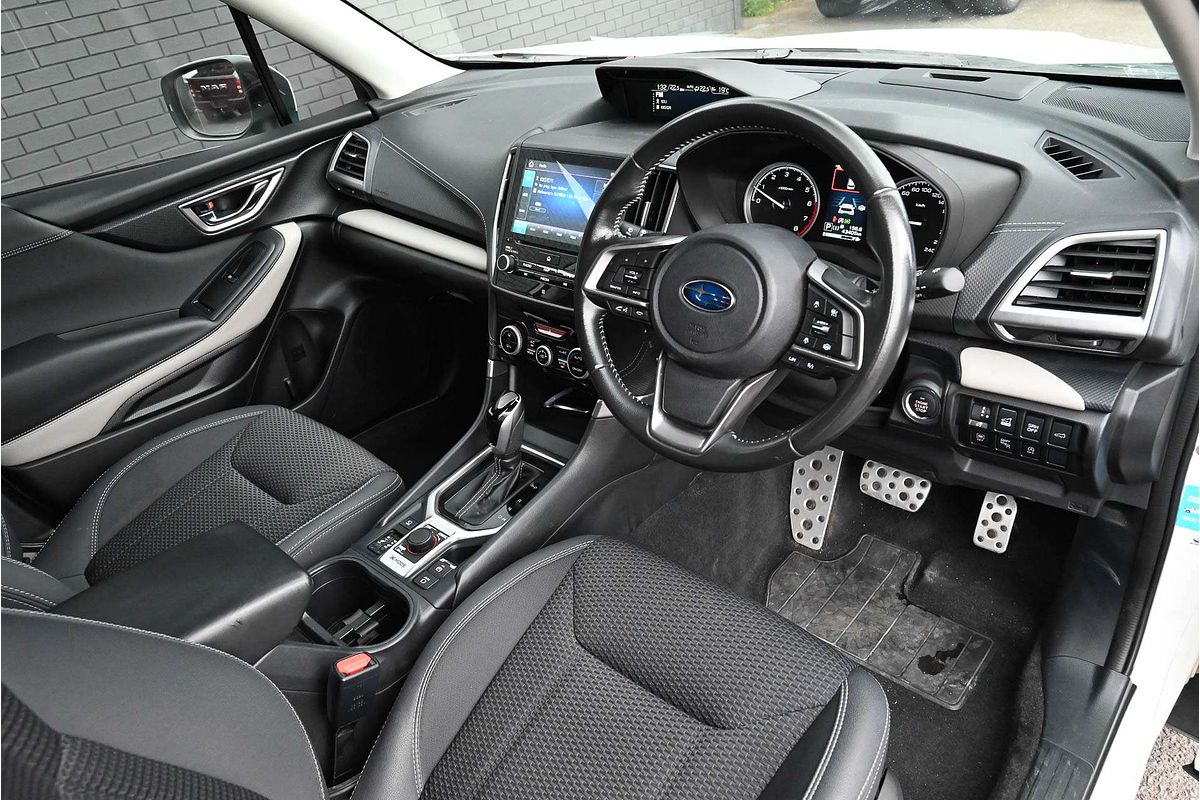 2023 Subaru Forester 2.5i Premium S5
