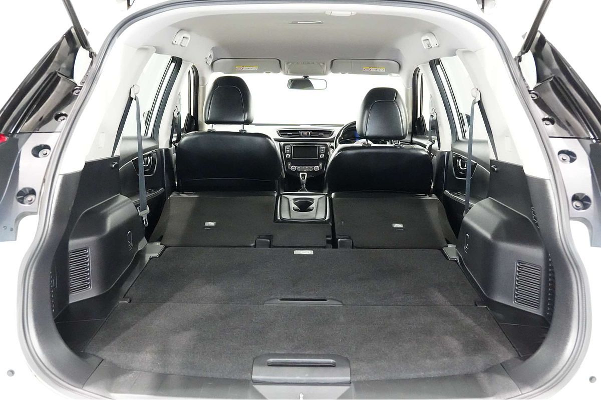 2022 Nissan X-TRAIL ST-L T32
