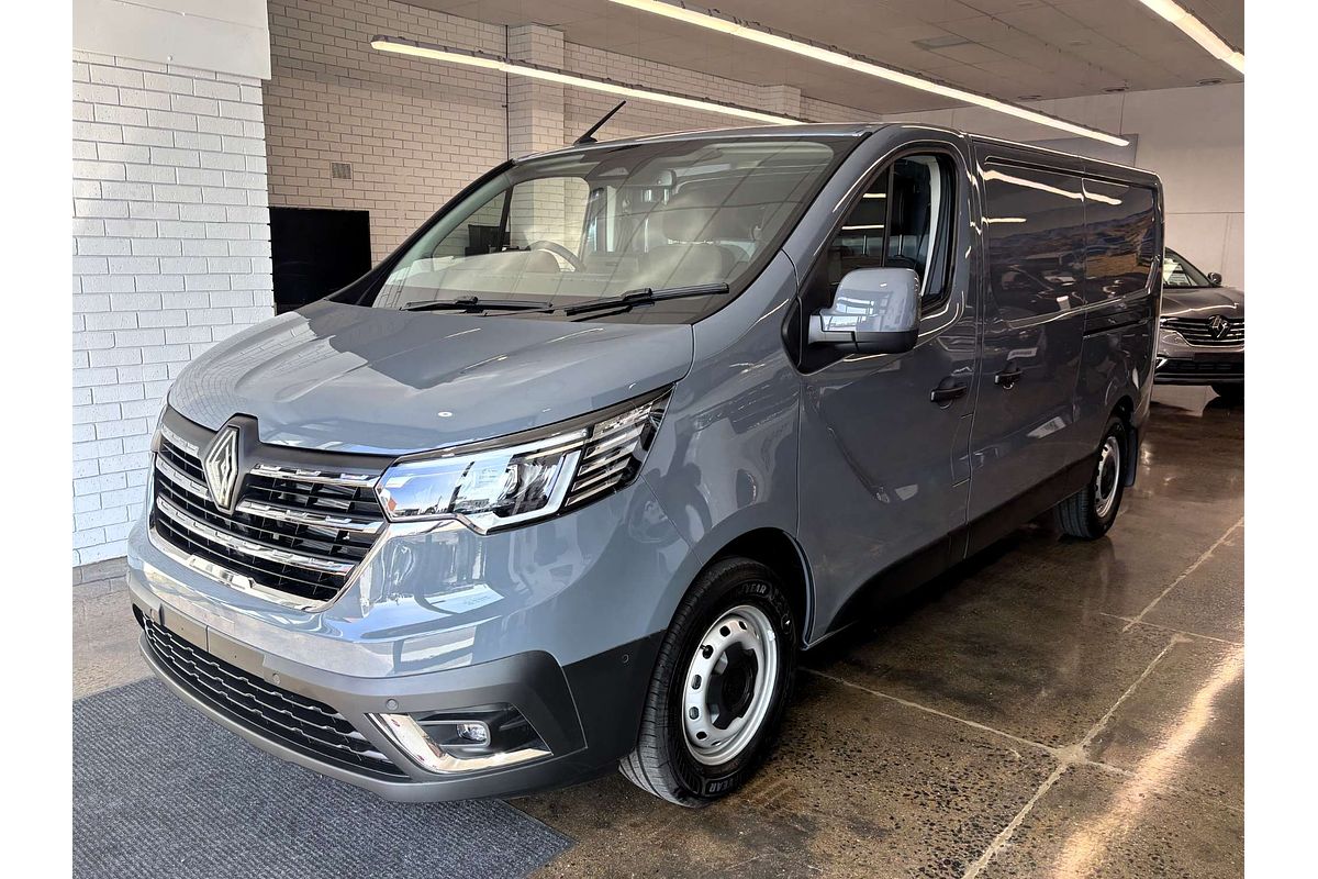 2026 Renault Trafic Pro X82 LWB Low Roof