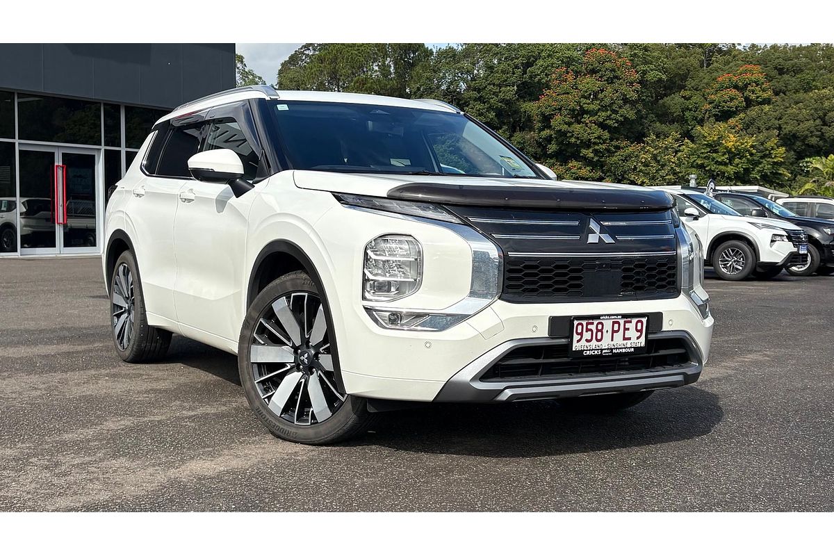 2025 Mitsubishi Outlander Exceed ZM