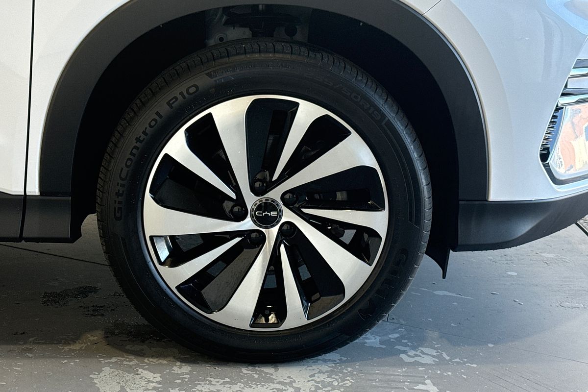 2025 BYD SEALION 6 Essential