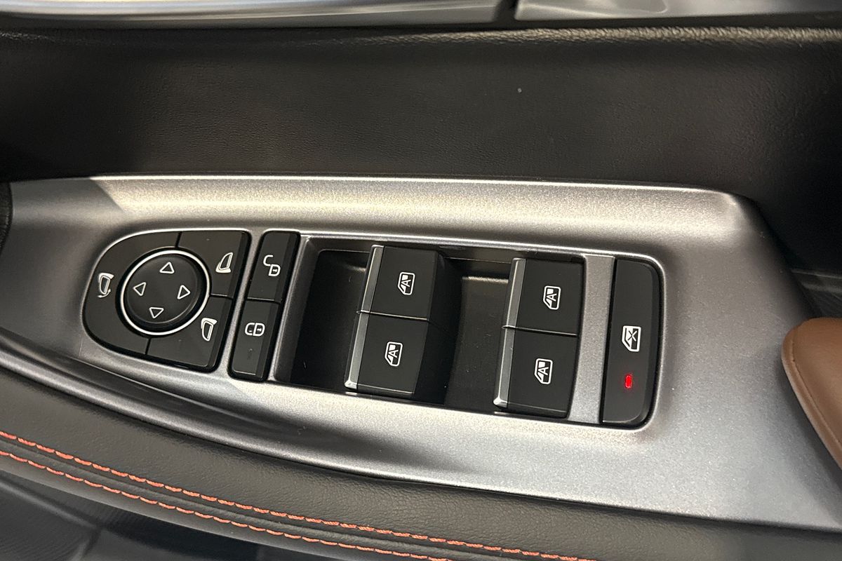 2025 BYD SEALION 6 Essential