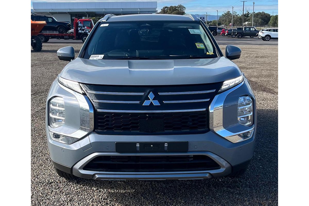 2025 Mitsubishi Outlander Aspire ZM