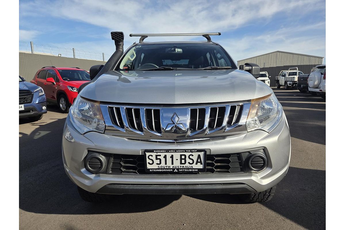 2015 Mitsubishi Triton GLX MQ 4X4