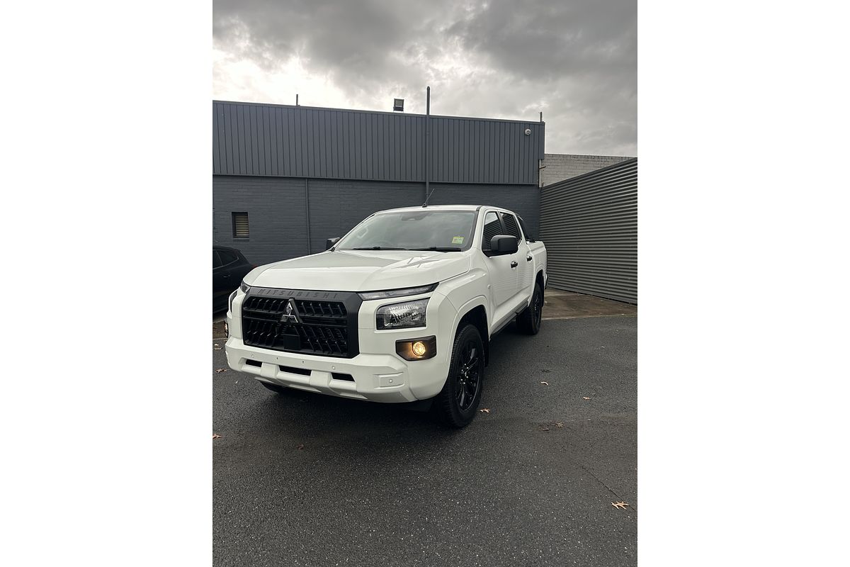 2025 Mitsubishi Triton GLX-R MV 4X4
