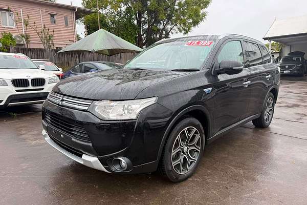 2014 Mitsubishi Outlander PHEV Aspire ZJ
