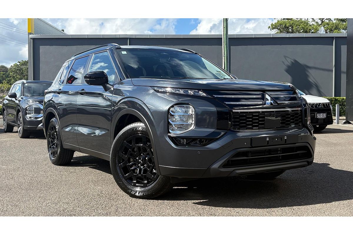 2026 Mitsubishi Outlander Black Edition ZM
