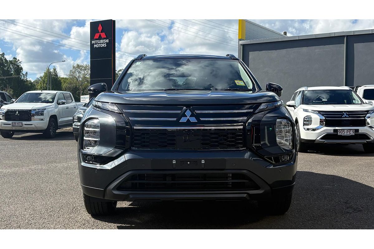 2026 Mitsubishi Outlander Black Edition ZM