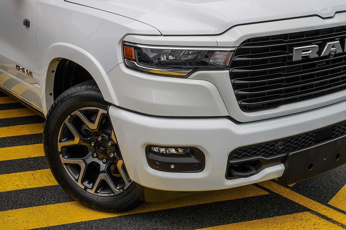 2025 RAM 1500 Laramie Sport Hurricane SO RamBox DT 4X4 SWB