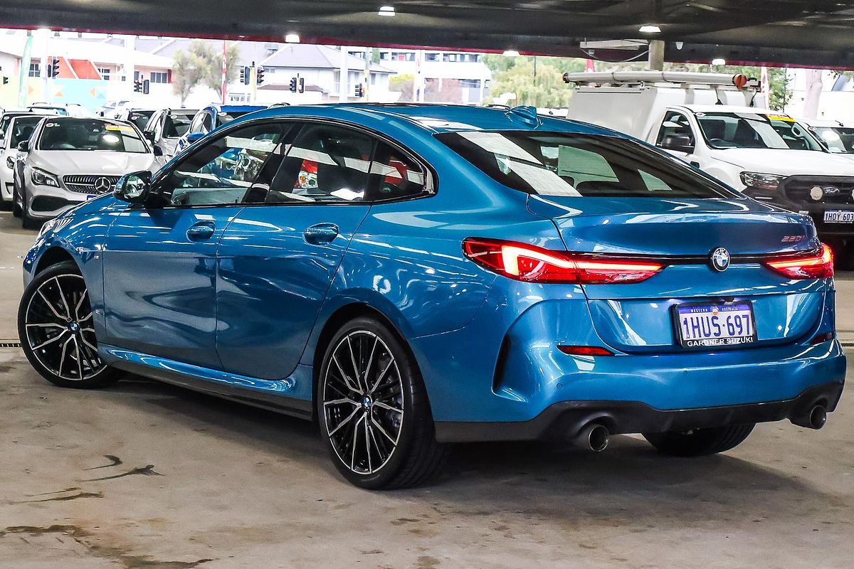 2023 BMW 2 Series 220i M Sport F44