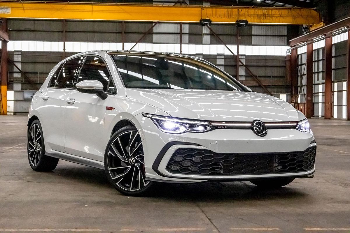 2024 Volkswagen Golf GTI 8