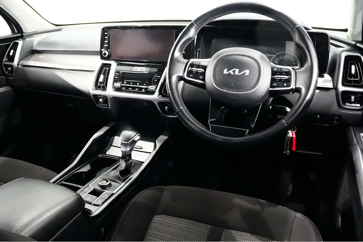 2023 Kia Sorento Sport MQ4