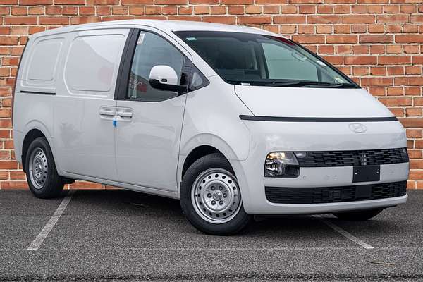 2027 Hyundai STARIA