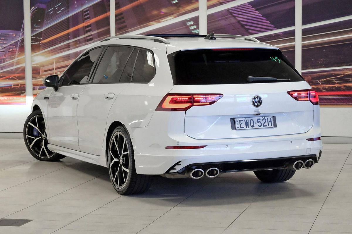 2022 Volkswagen Golf R 8