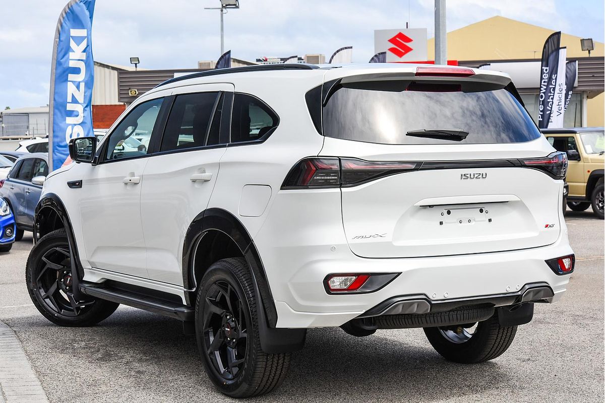 2025 Isuzu MU-X X-TERRAIN
