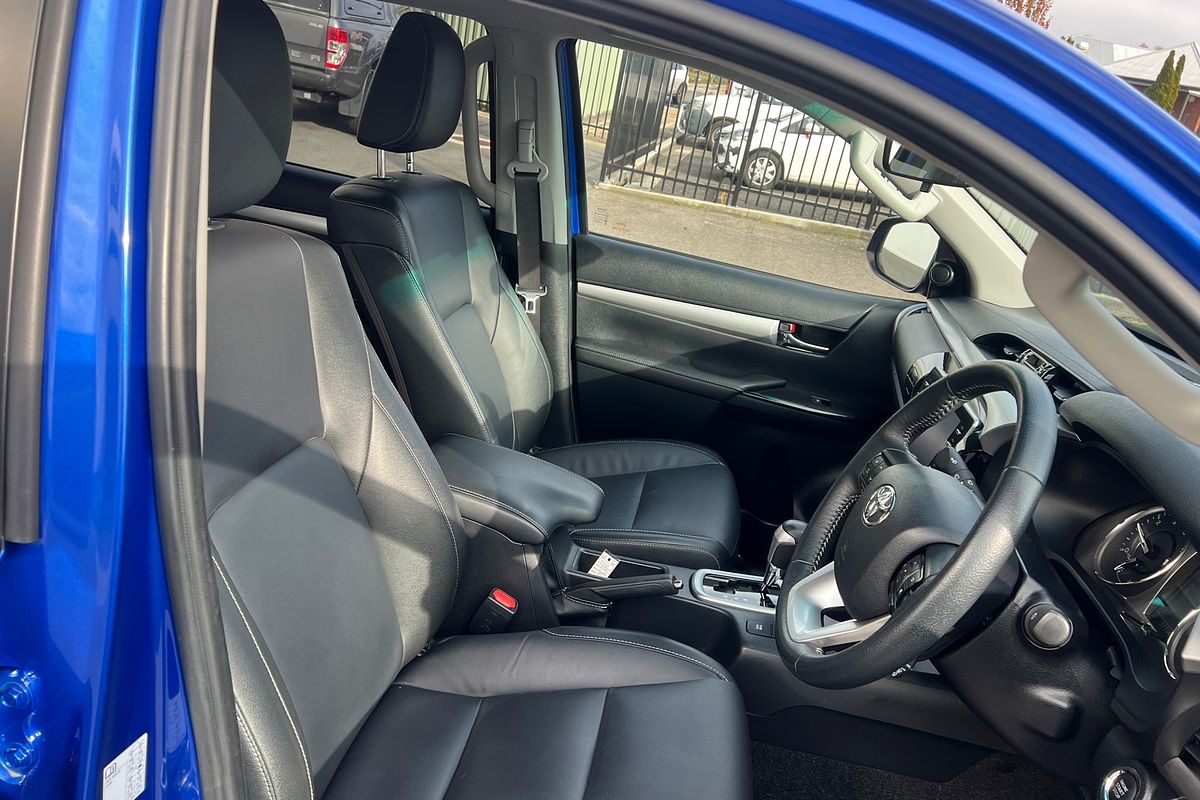 2020 Toyota Hilux SR5 GUN126R 4X4