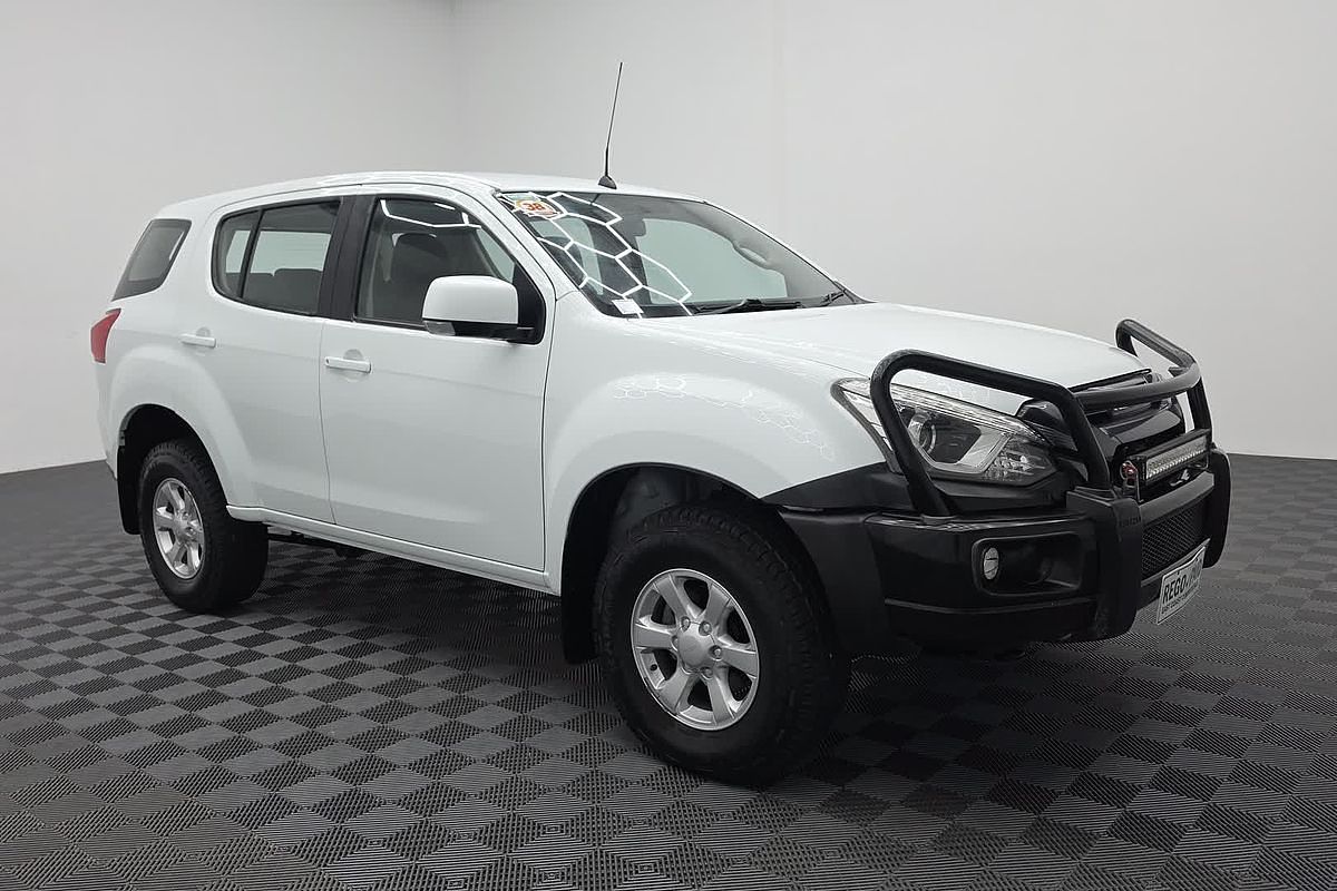 2020 Isuzu MU-X LS-M