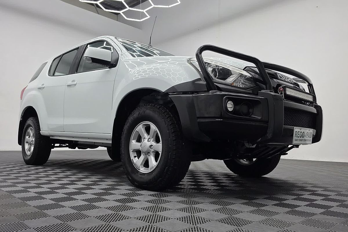 2020 Isuzu MU-X LS-M