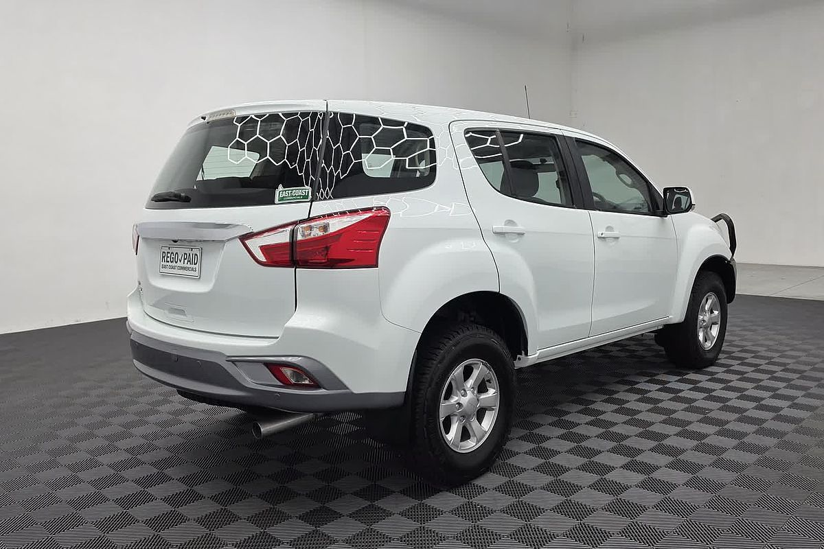 2020 Isuzu MU-X LS-M