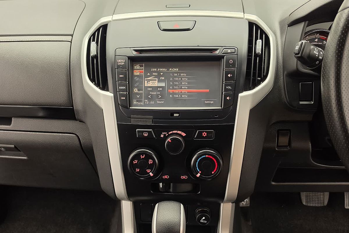 2020 Isuzu MU-X LS-M