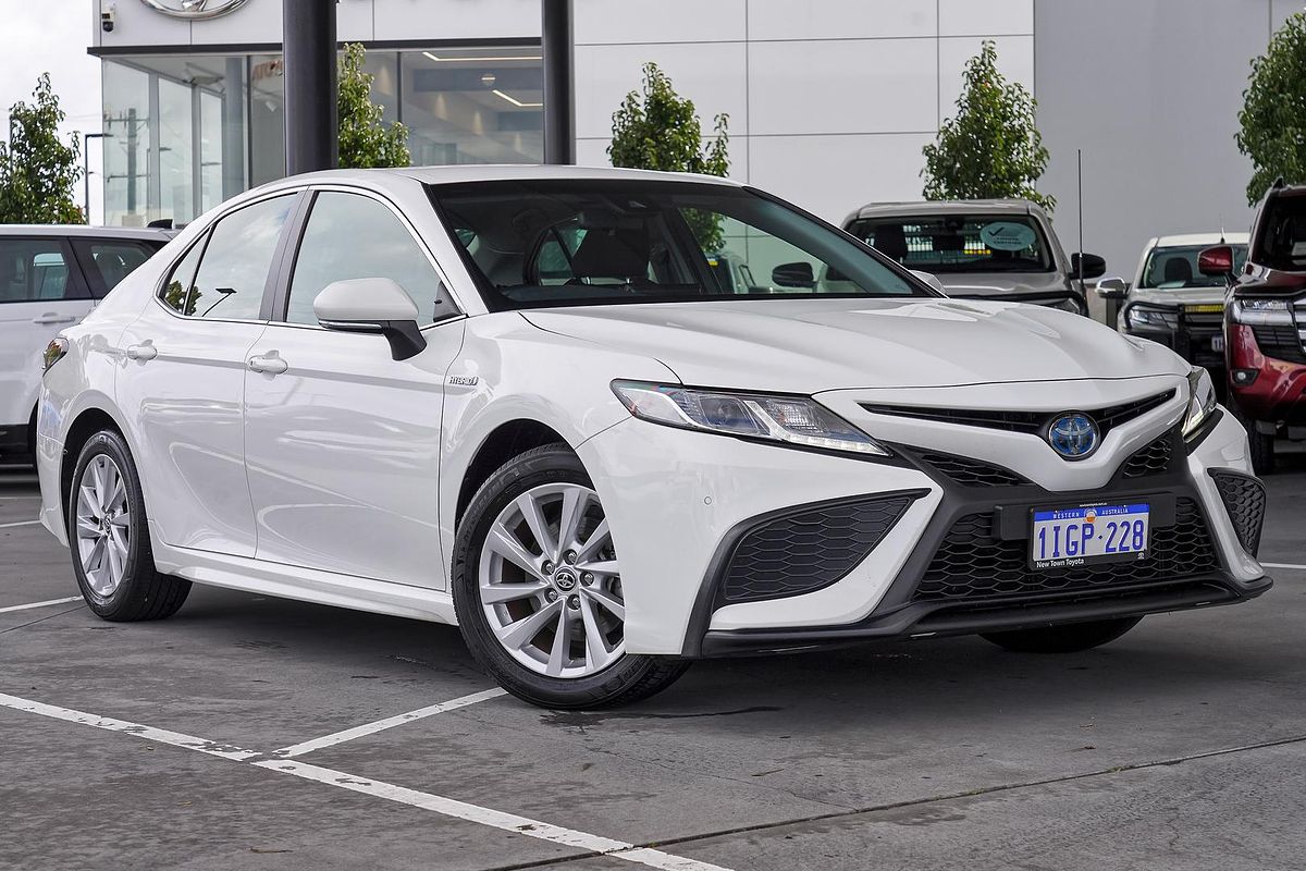 2024 Toyota Camry Ascent Sport AXVH70R