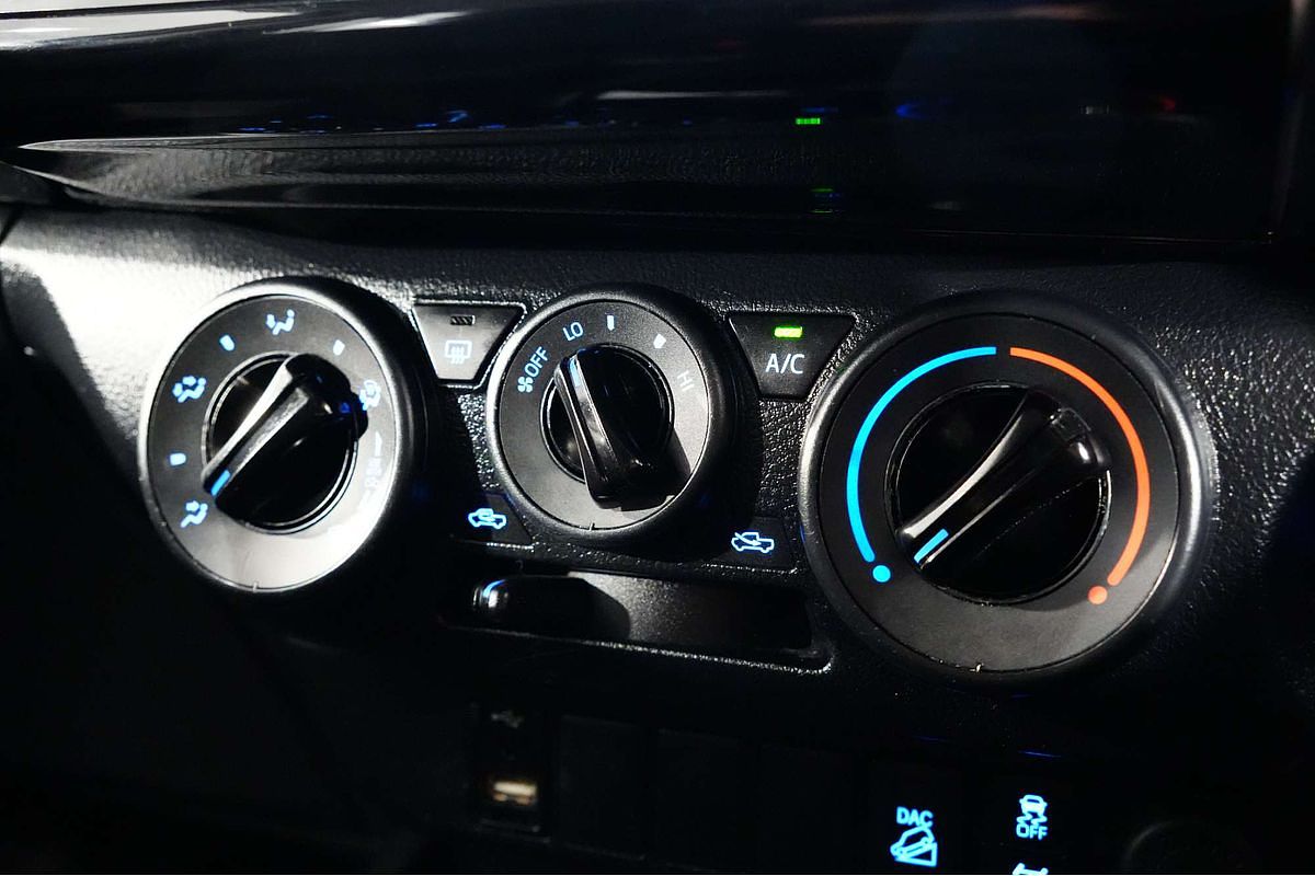 2022 Toyota Hilux SR GUN126R 4X4