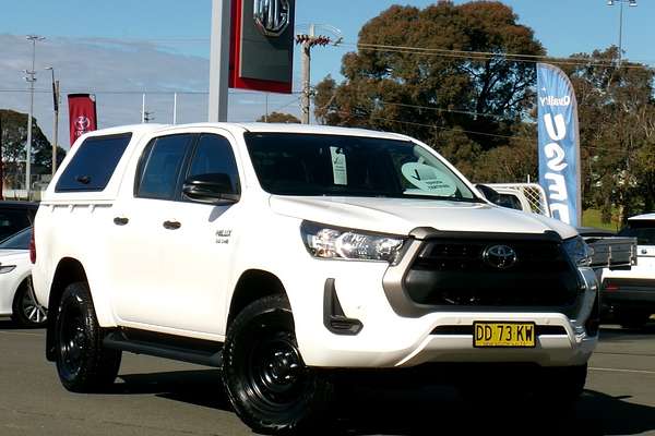 2021 Toyota Hilux 4x4