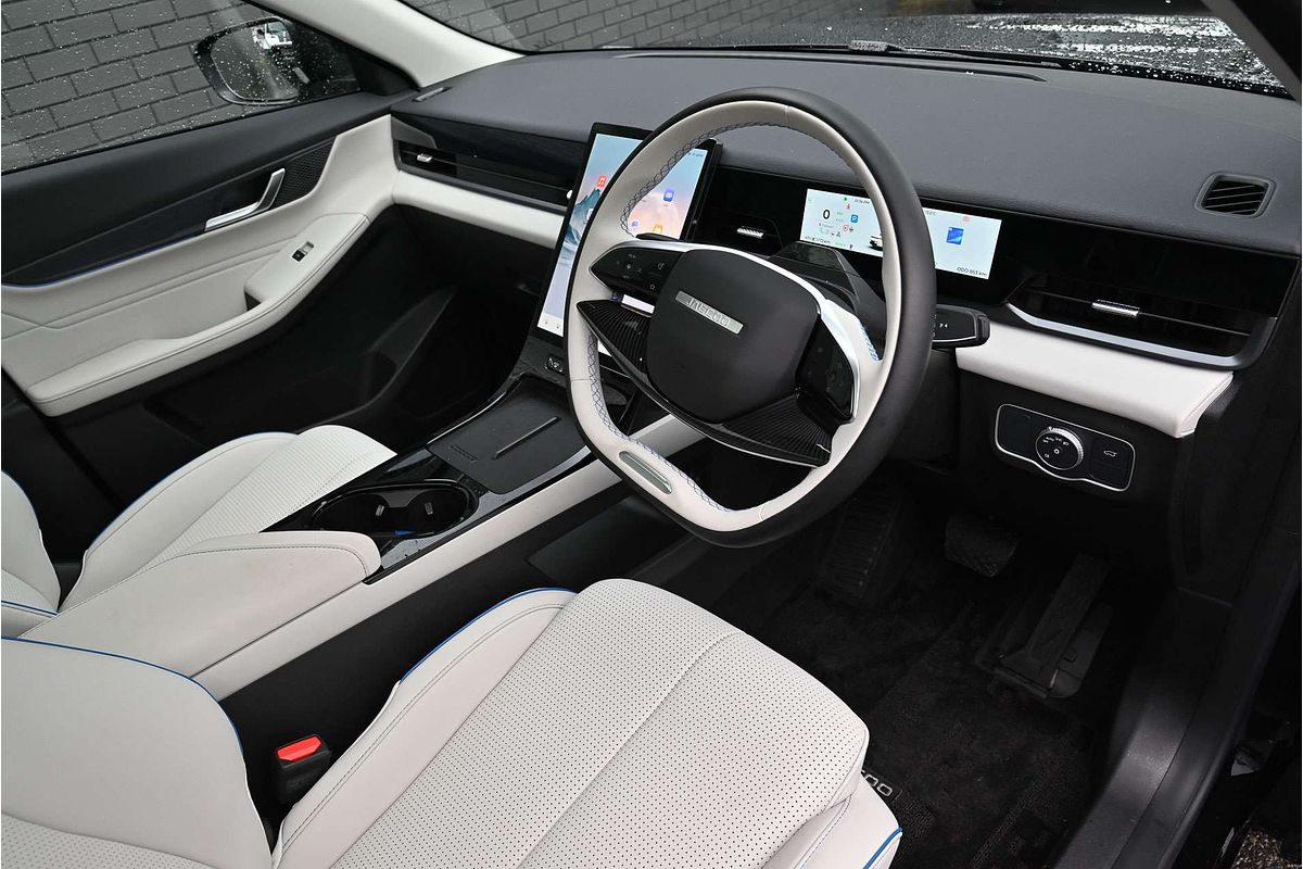 2026 OMODA JAECOO J5 EV Summit