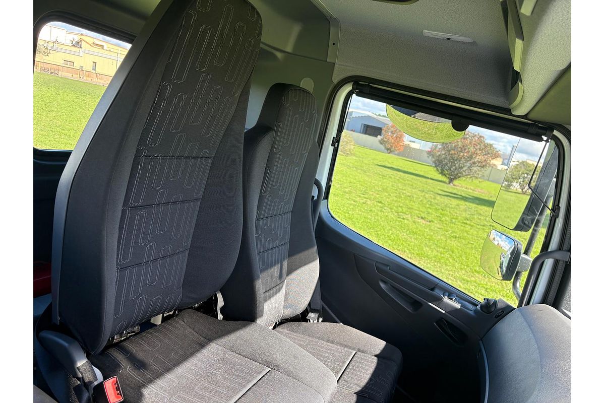 2026 Mercedes-Benz Atego 1427
