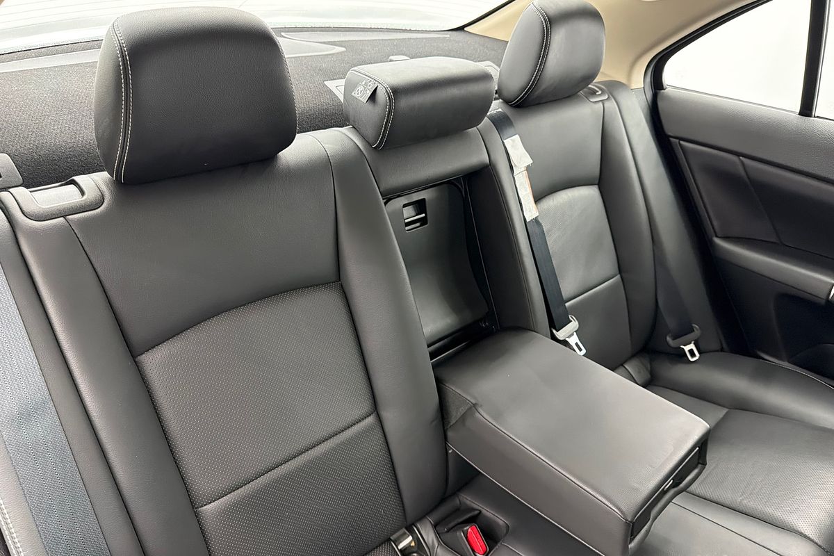 2012 Suzuki Kizashi Sport FR