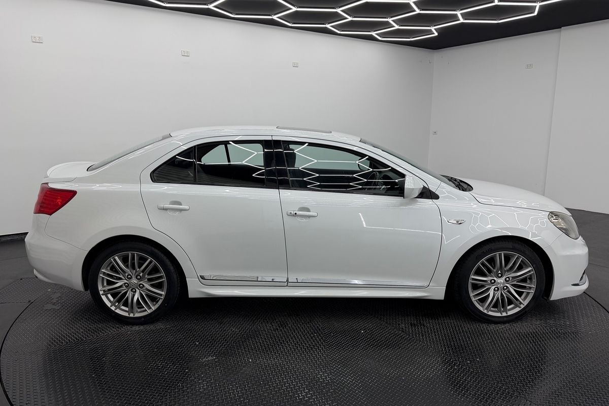 2012 Suzuki Kizashi Sport FR