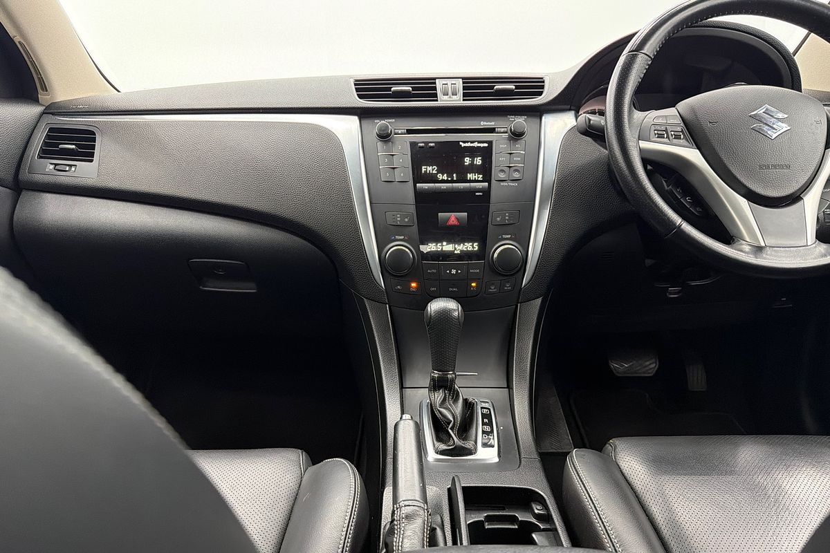 2012 Suzuki Kizashi Sport FR
